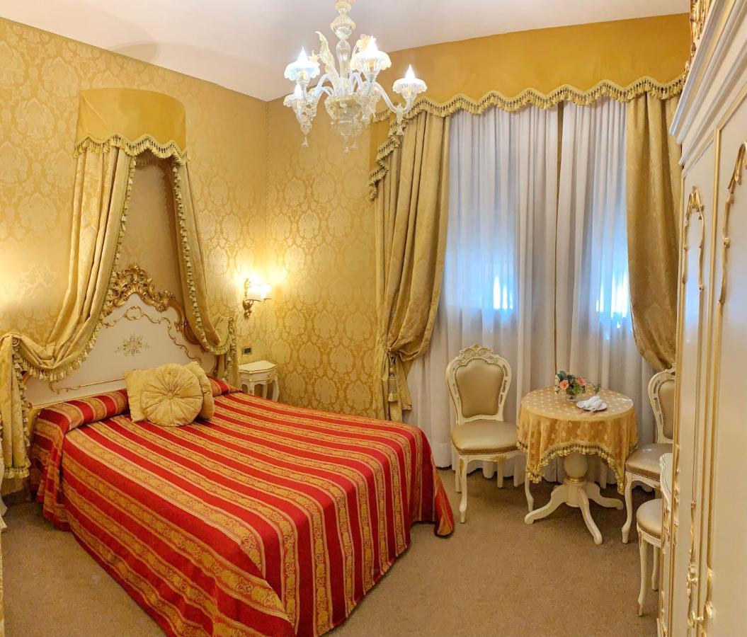 Residenza Veneziana Bed and Breakfast Exterior foto